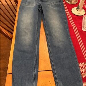 White House Black Market Size 6 Skinny Jeans